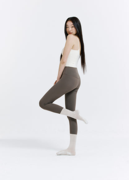 The Silky Mid | ProGrip™ - Beige